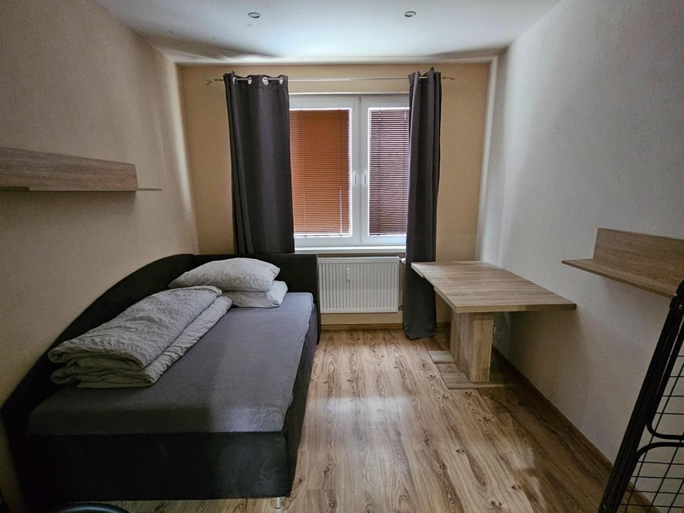 Apartmán 3 Izbovy Byt Prievidza Exteriér fotografie